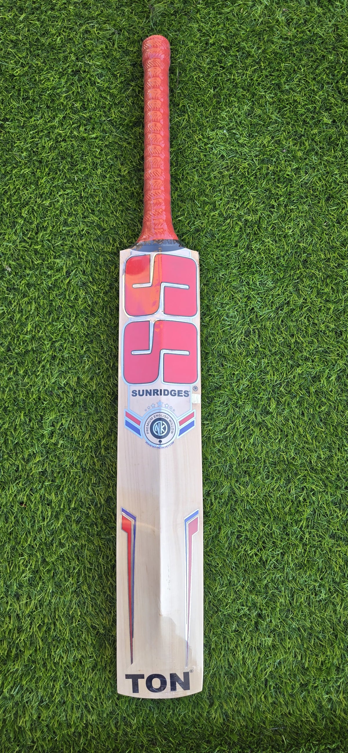 TON Sunridges Kashmir Willow cricket bat product photo 1