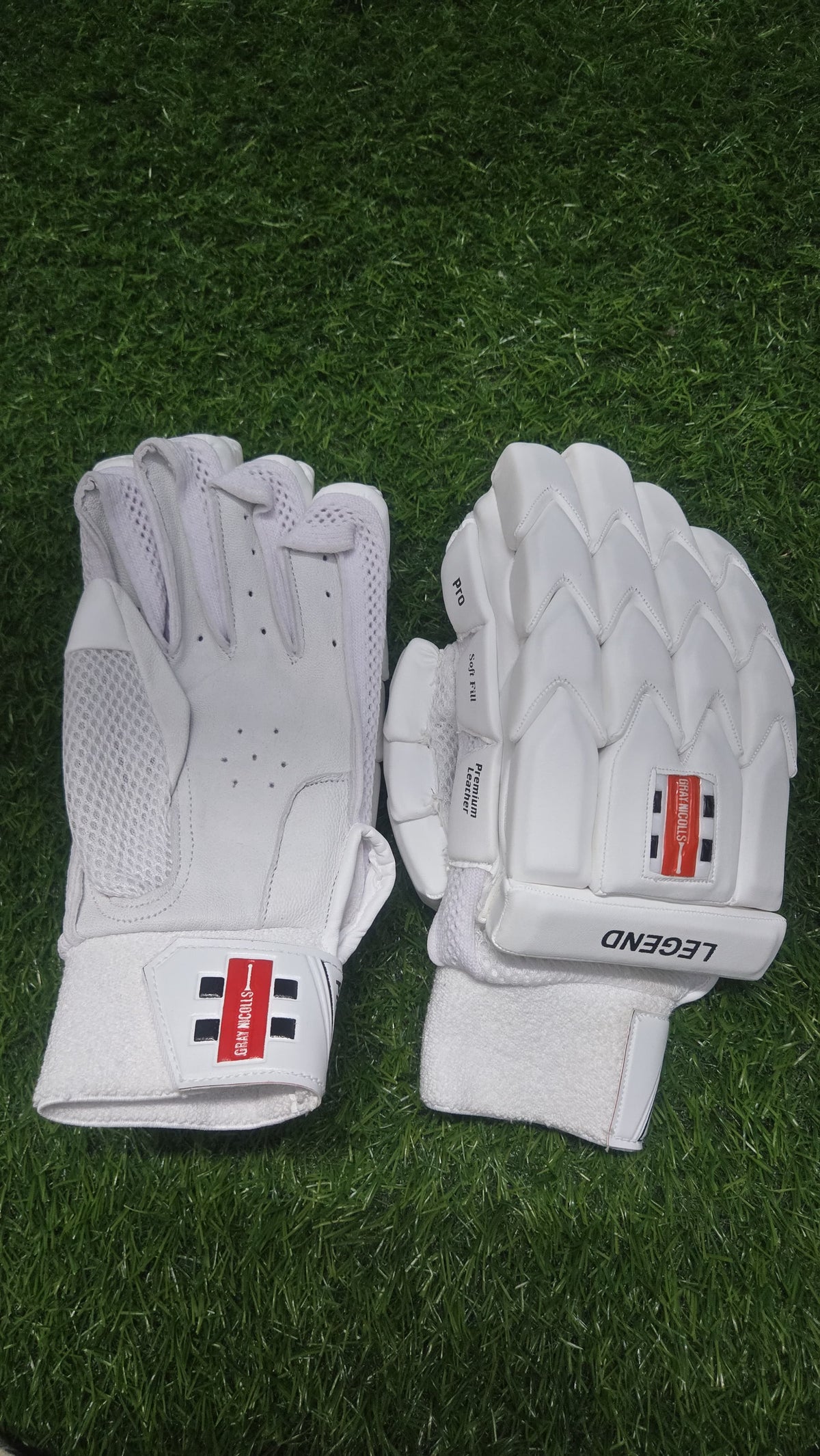 CG Sports Legend Premium Leather Batting Gloves additional product view